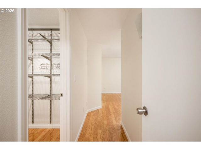 13205 Sw Barberry Dr, Beaverton, OR 97008