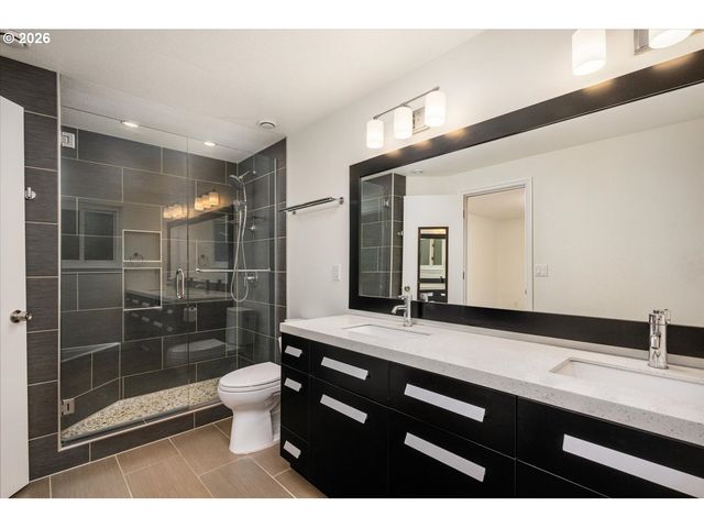 13205 Sw Barberry Dr, Beaverton, OR 97008