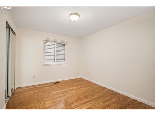 13205 Sw Barberry Dr, Beaverton, OR 97008