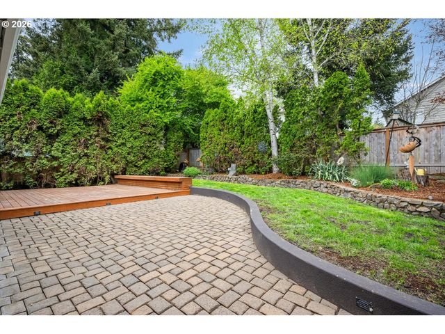 13205 Sw Barberry Dr, Beaverton, OR 97008