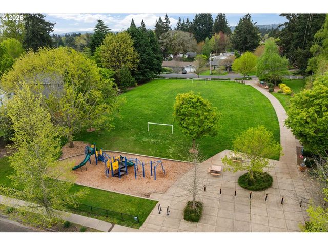 13205 Sw Barberry Dr, Beaverton, OR 97008