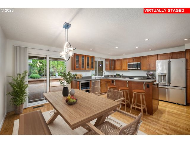 13205 Sw Barberry Dr, Beaverton, OR 97008