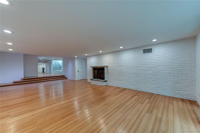 3 South Run, Cold Spring Harbor, NY 11724
