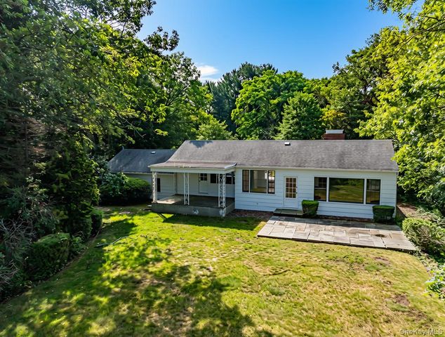 3 South Run, Cold Spring Harbor, NY 11724