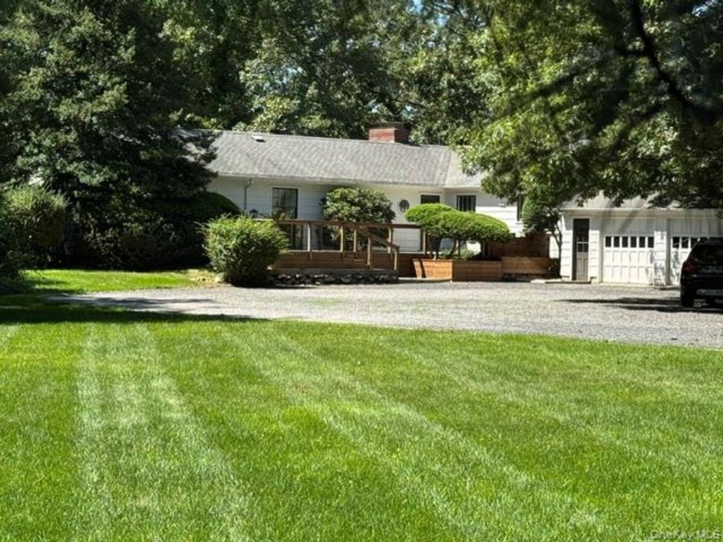3 South Run, Cold Spring Harbor, NY 11724 — photo 2
