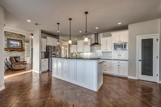7146 NE Mustang Road, Piedmont, OK 73078