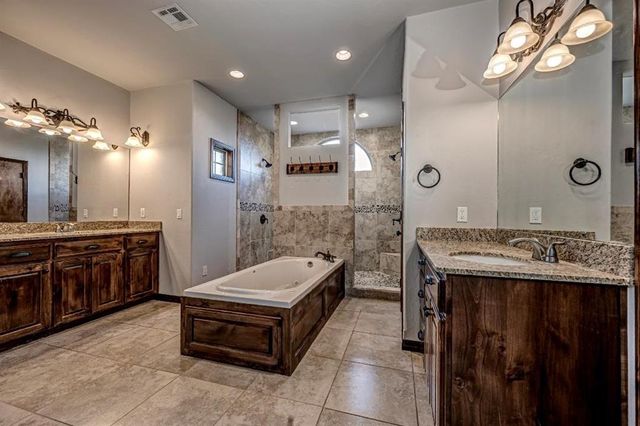 7146 NE Mustang Road, Piedmont, OK 73078