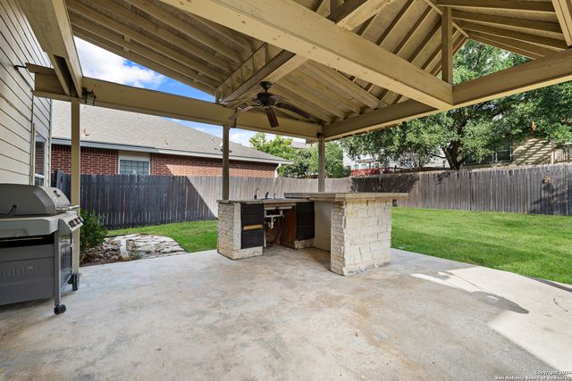 7315 Carriage Ln., San Antonio, TX 78249