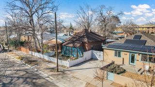 1305 Marble Avenue NW, Albuquerque, NM 87104