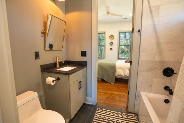 153 Tarbell Lane, Mcclellanville, SC 29458