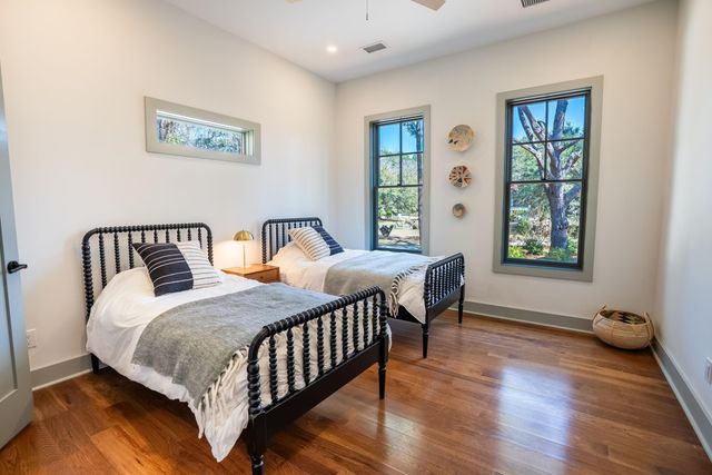 153 Tarbell Lane, Mcclellanville, SC 29458