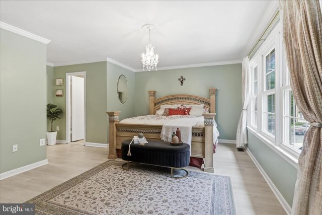 9032 ROSEWALL CT, Springfield, VA 22152