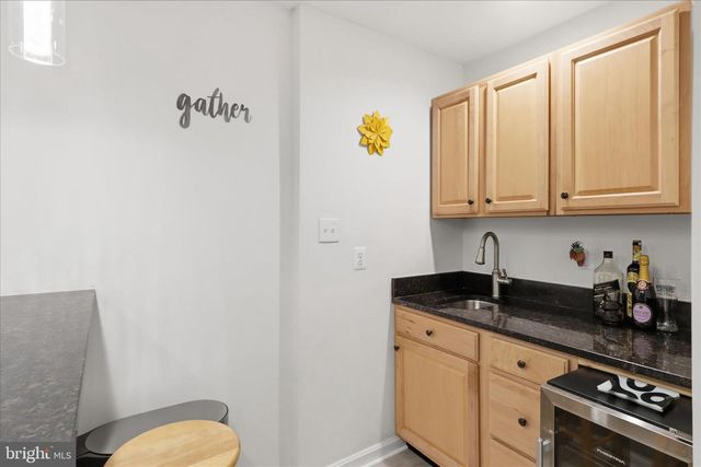 9032 ROSEWALL CT, Springfield, VA 22152