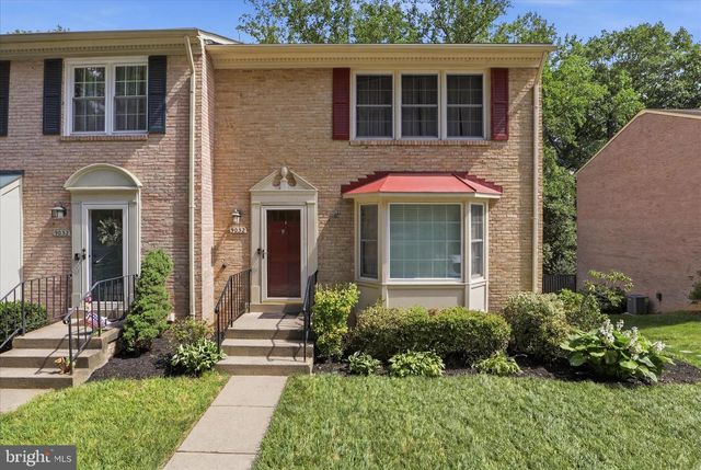 9032 ROSEWALL CT, Springfield, VA 22152