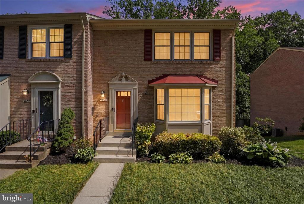 9032 ROSEWALL CT, Springfield, VA 22152