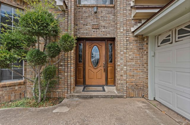915 Colony Ridge Court, Irving, TX 75061