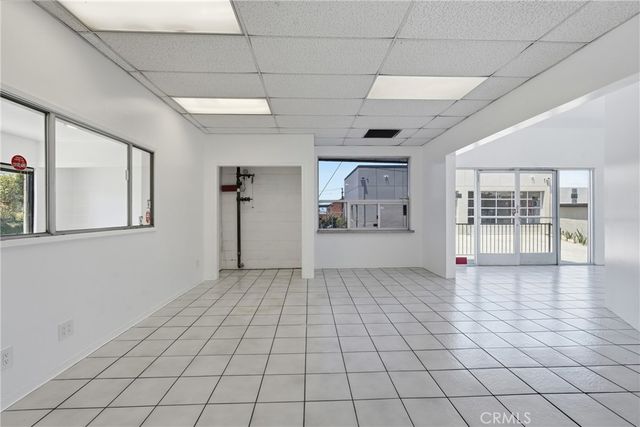 717 E El Segundo, El Segundo, CA 90245