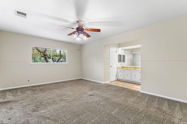 11606 PICCADILLY CIR, San Antonio, TX 78251