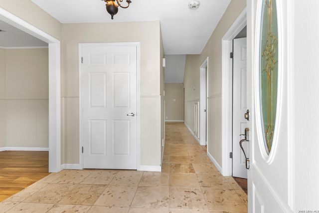 11606 PICCADILLY CIR, San Antonio, TX 78251