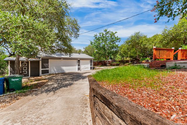 11606 PICCADILLY CIR, San Antonio, TX 78251