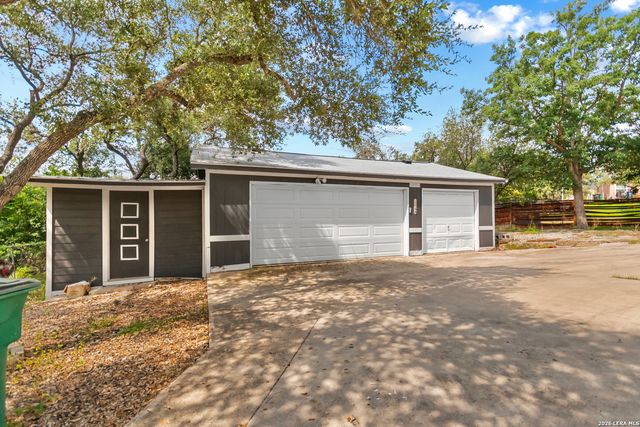 11606 PICCADILLY CIR, San Antonio, TX 78251