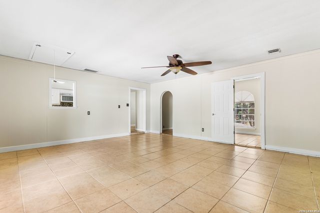 11606 PICCADILLY CIR, San Antonio, TX 78251
