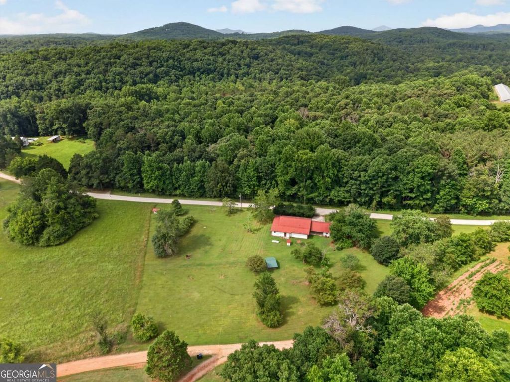 247 Amys Ford Trail, Cleveland, GA 30528