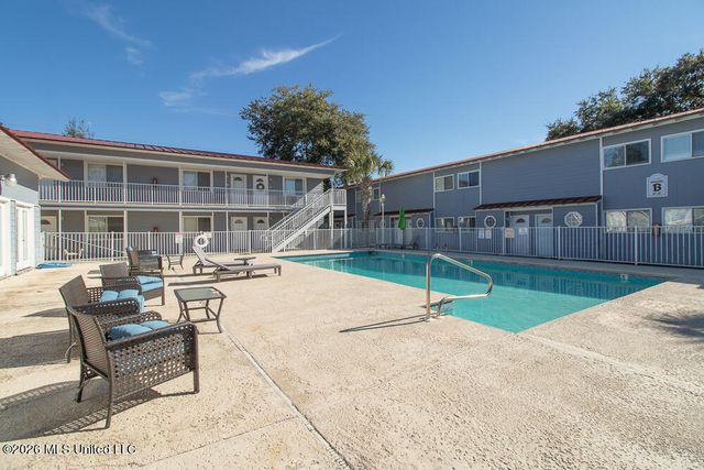 1664 Beach Boulevard, J151, Biloxi, MS 39531