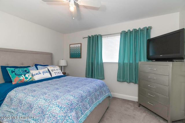 1664 Beach Boulevard, J151, Biloxi, MS 39531