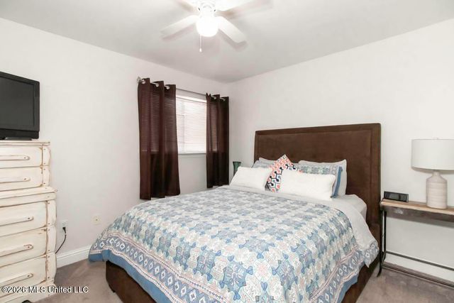 1664 Beach Boulevard, J151, Biloxi, MS 39531