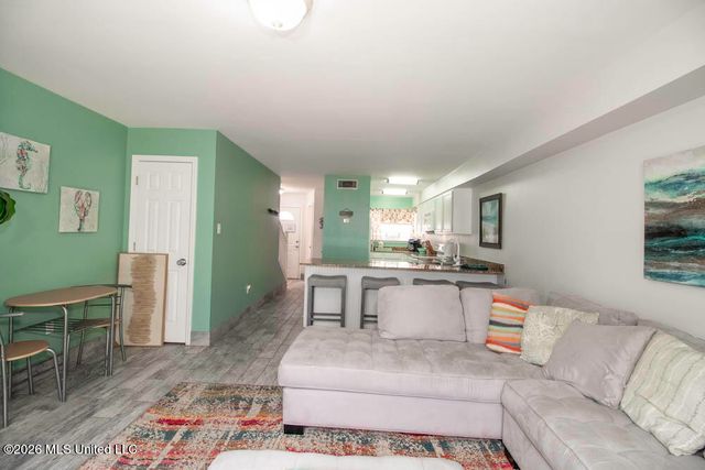 1664 Beach Boulevard, J151, Biloxi, MS 39531