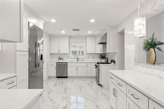 190 BOSPHOROUS AVENUE, Tampa, FL 33606