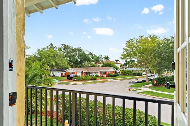 190 BOSPHOROUS AVENUE, Tampa, FL 33606
