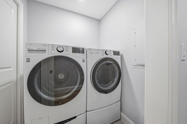 29 Bridge Street, Lexington, MA 02421