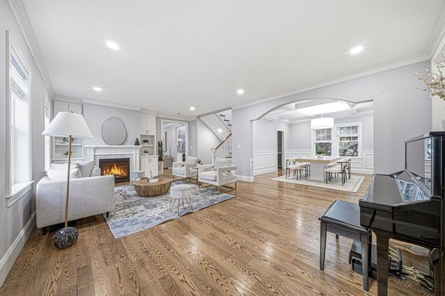 29 Bridge Street, Lexington, MA 02421