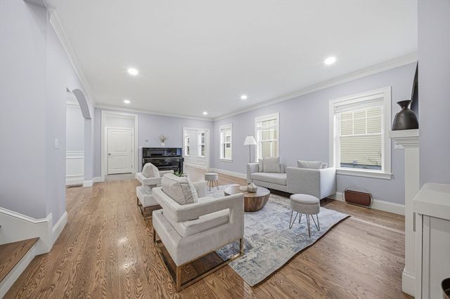 29 Bridge Street, Lexington, MA 02421