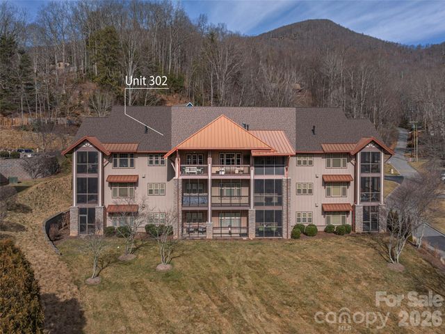 1650 Country Club Drive C302, Maggie Valley, NC 28751