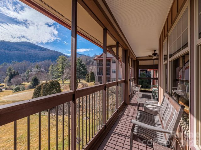 1650 Country Club Drive C302, Maggie Valley, NC 28751