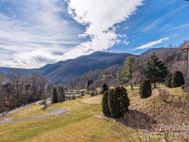 1650 Country Club Drive C302, Maggie Valley, NC 28751