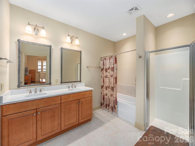 1650 Country Club Drive C302, Maggie Valley, NC 28751