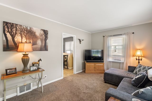 1808 55th Street, Des Moines, IA 50310