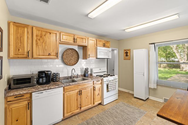 1808 55th Street, Des Moines, IA 50310