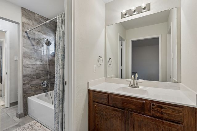129 Timberbluff Lane, Murphy, TX 75094