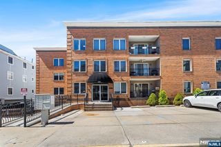 4401 Smith Avenue 1B, North Bergen, NJ 07047