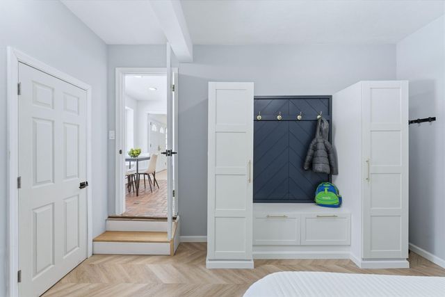 55 SOMERSET DR, Woodcliff Lake, NJ 07677