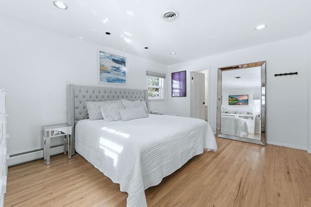 55 SOMERSET DR, Woodcliff Lake, NJ 07677