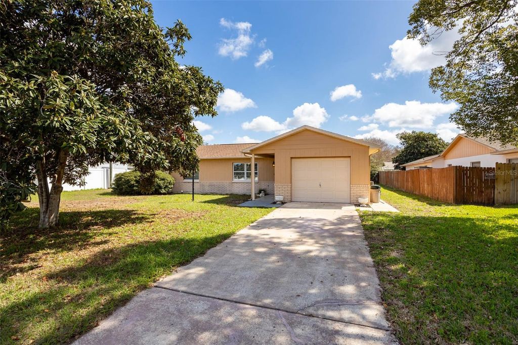 Image 3 of property listing at 1364 INCA AVENUE, Spring Hill, FL 34608