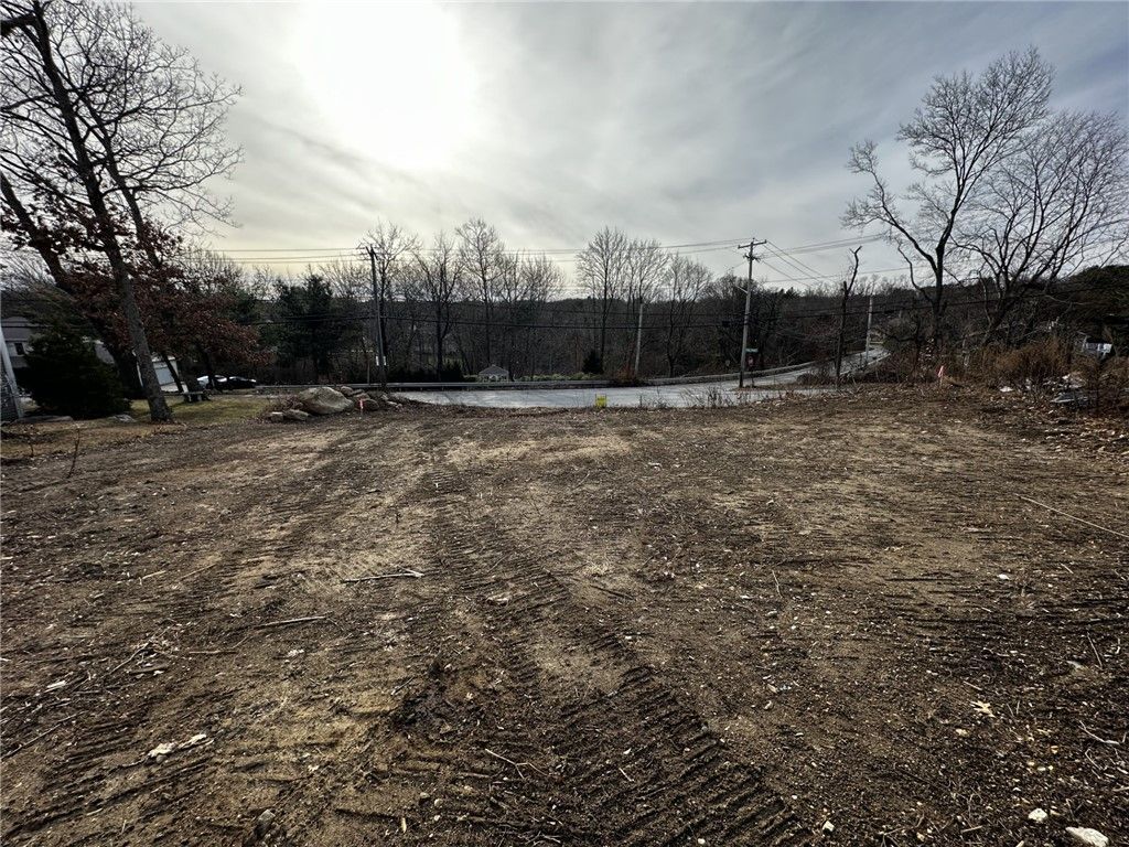 1213 Phenix Avenue, Cranston, RI 02921