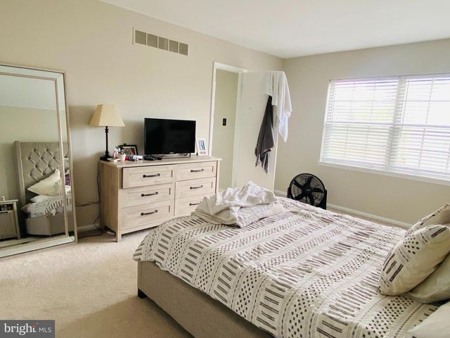 112 CHESTER CT, Downingtown, PA 19335