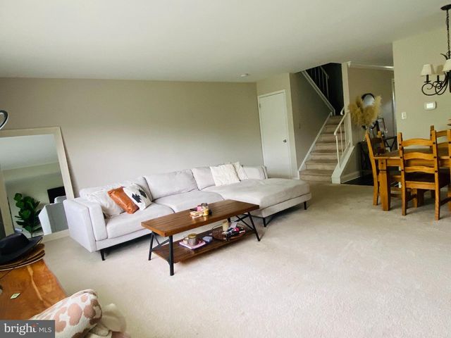 112 CHESTER CT, Downingtown, PA 19335